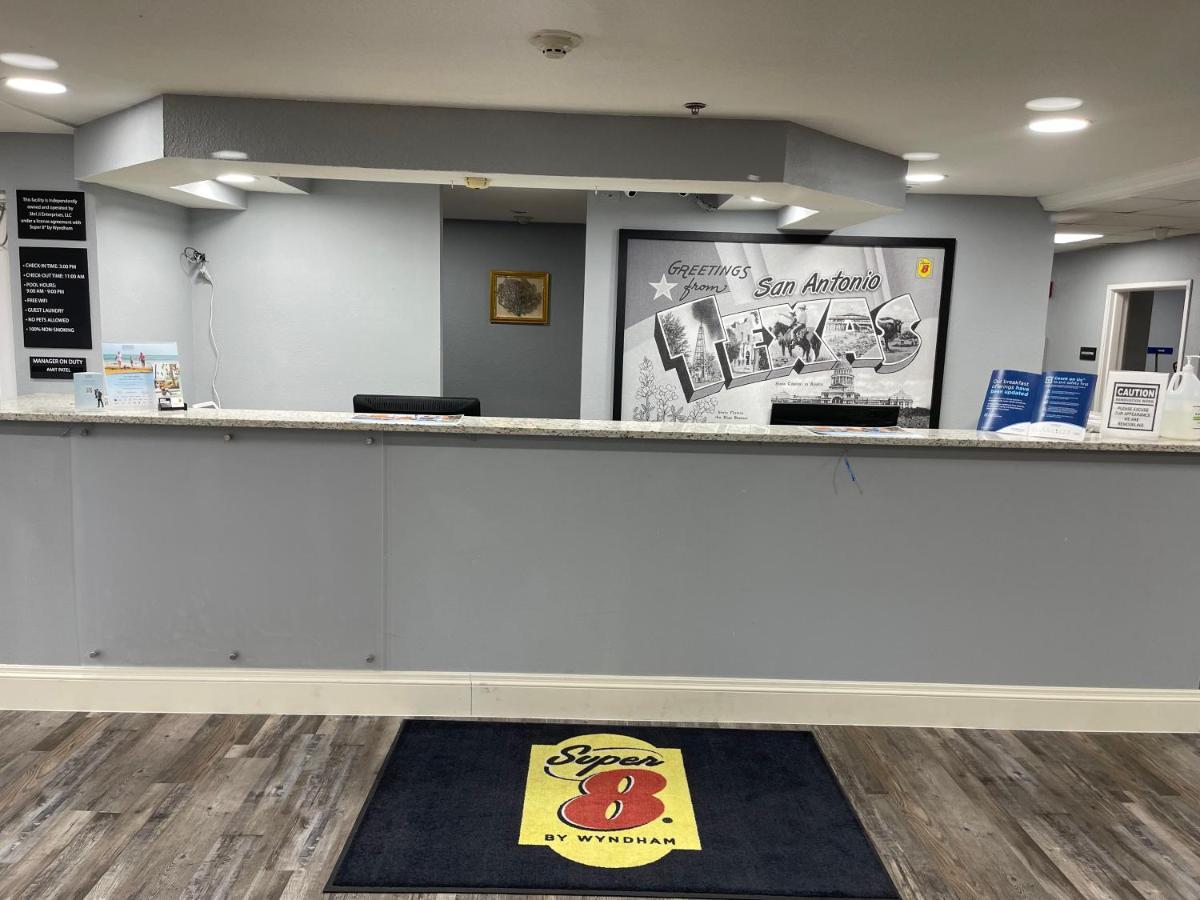Super 8 By Wyndham San Antonio Downtown Ne Hotel Luaran gambar