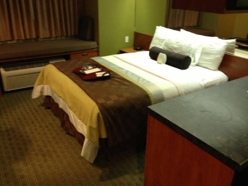 Super 8 By Wyndham San Antonio Downtown Ne Hotel Luaran gambar